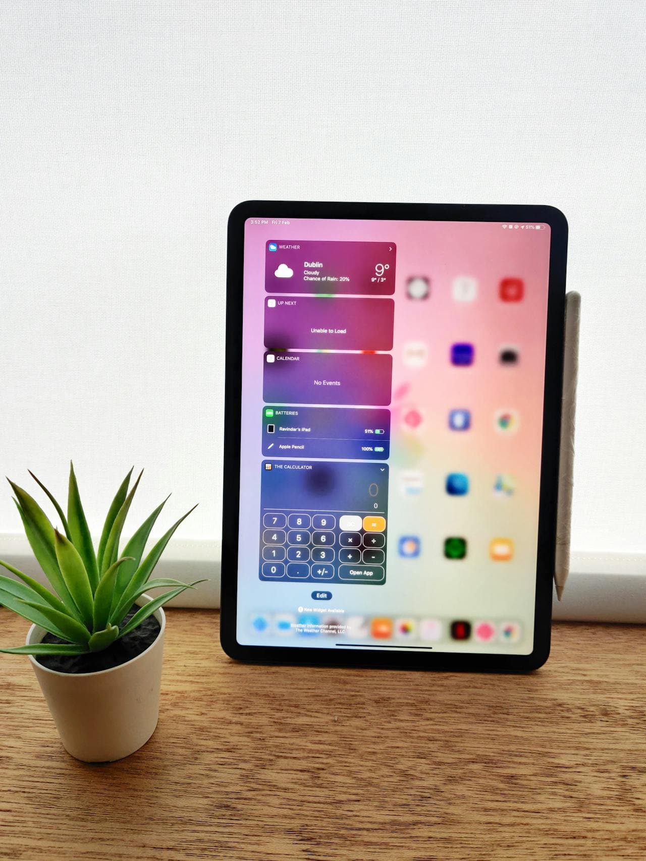 Tablet device illustration for the contact page